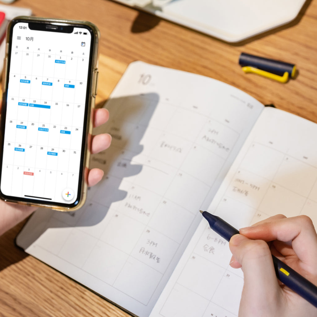 例年大人気!デジアナ手帳販売中